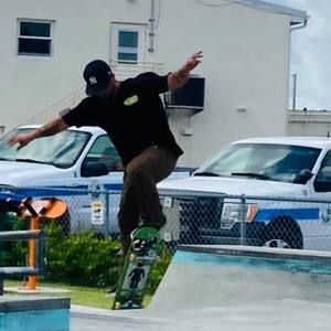 Meet your Posher, Bobby